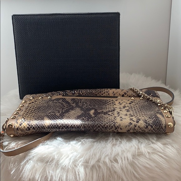 BCBG maxazaria - Picture 3 of 5